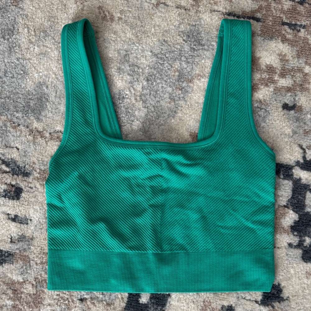Kelly Green bra/top XS All in Motion